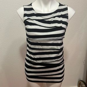 Verve Ami Tiered Black White Sleeveless Top Sz M